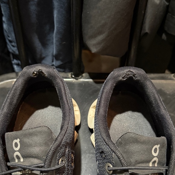 On Cloud 5 - Picture 3 of 7